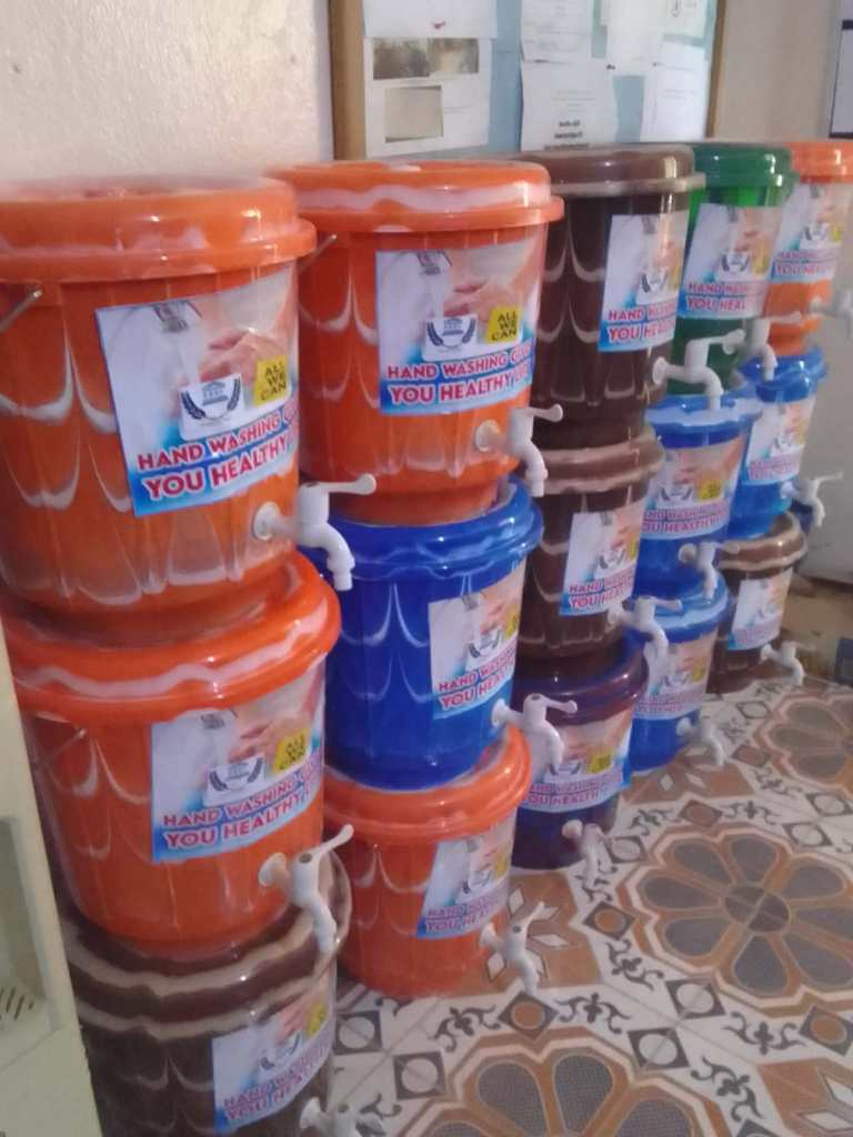 ERDI distributes hand washing buckets to school ‘s health&nbsp;clubs